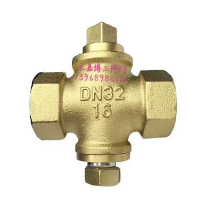 �z�������y